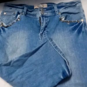 Vanilla star junior jeweled capri